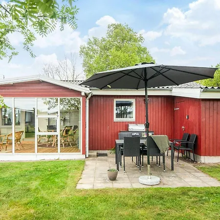 4 Star In Juelsminde * Sonderby (Midtjylland)