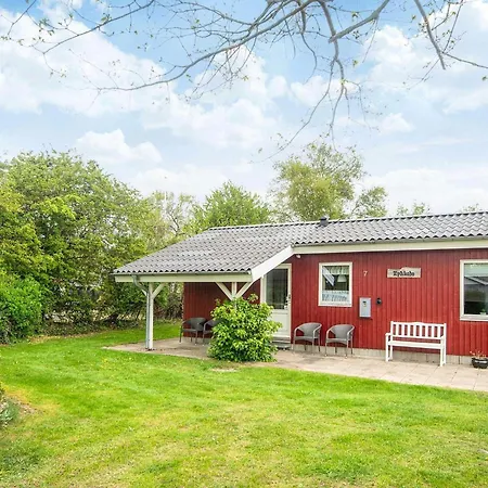 4 Star In Juelsminde * Sonderby (Midtjylland)